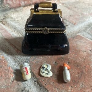 Vintage ceramic doctor’s bag trinket holder